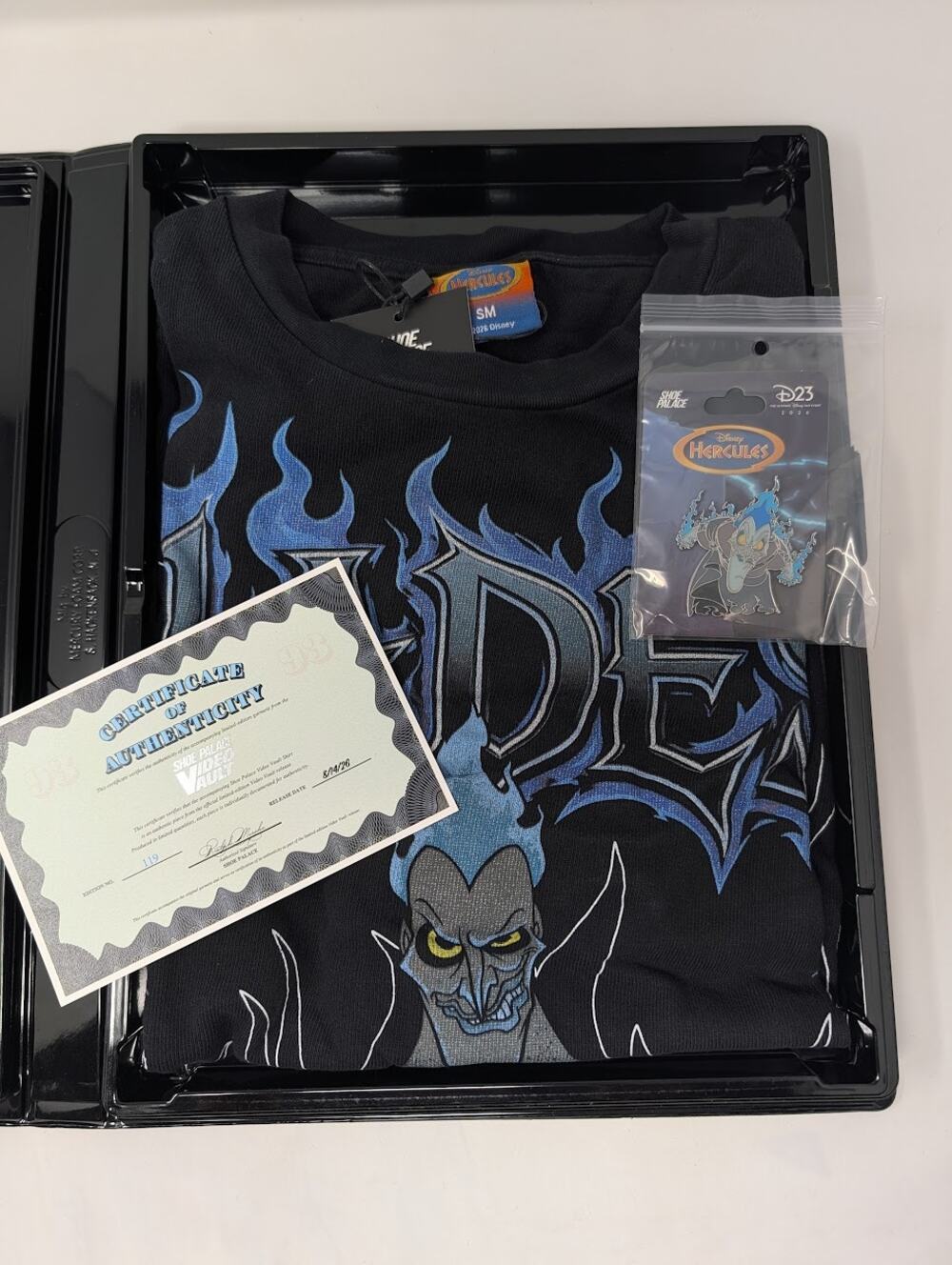 Shoe Palace Disney Hercules Hades LE 300 SMALL Shirt D23 Exclusive VHS Clam Pin